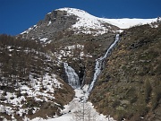  acces à la combe des Lauzes sur la droite